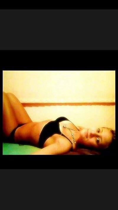 Tashina from Pauls Valley, Oklahoma is looking for adult webcam chat
