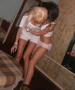 Looking for local cheaters? Take Lina from California home with you