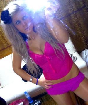 Looking for girls down to fuck? Jada from California is your girl