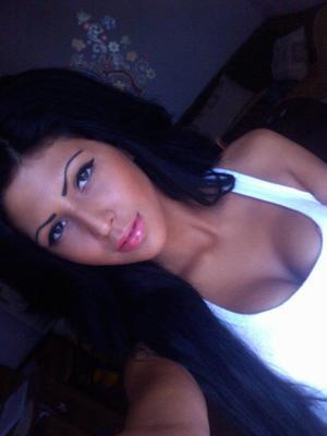 Beatriz from New York is interested in nsa sex with a nice, young man