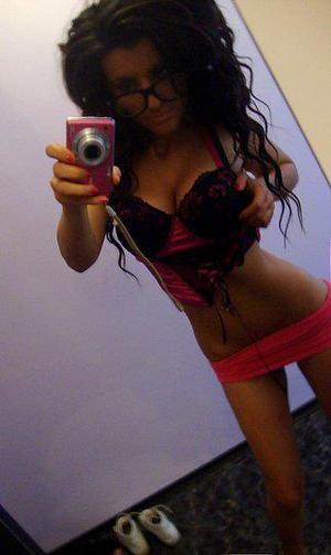 Alexis from British Colombia is looking for adult webcam chat