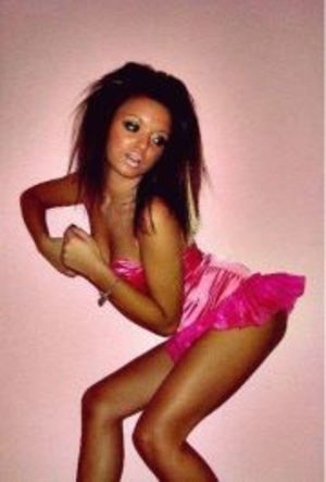 Escorts like Devan are down to fuck you now!