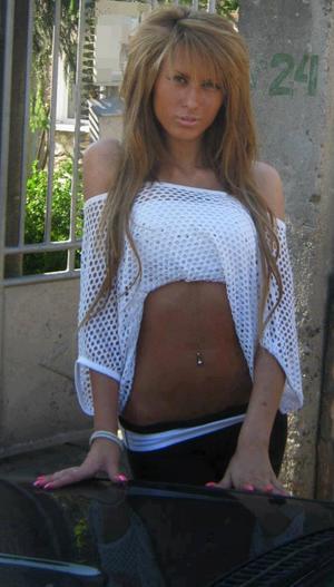 Helena from New York is interested in nsa sex with a nice, young man