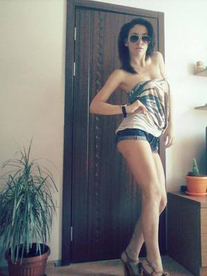 Elisa from Arizona is interested in nsa sex with a nice, young man
