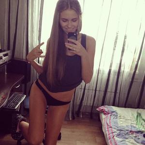 Fiona from California is looking for adult webcam chat