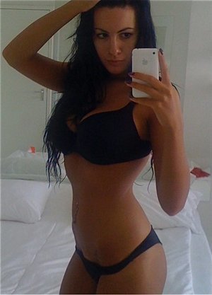 Looking for local cheaters? Take Katelynn from Missouri home with you