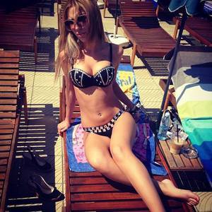 Meet local singles like Kristen from Missouri who want to fuck tonight