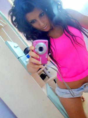 Kaliyah from Arizona is interested in nsa sex with a nice, young man