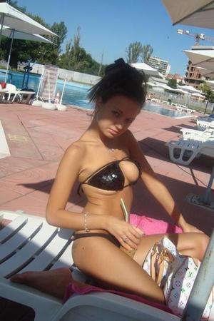 Idella is a cheater looking for a guy like you!